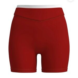 Layered Sculpt Short Kiss & White